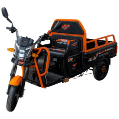 E-ciężarówka PILOT 3110N cargo, czarna